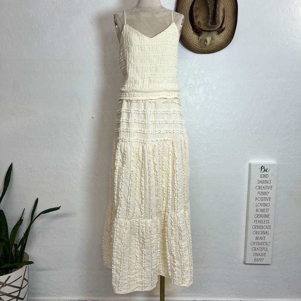 GLG Good Luck Gem Cream Smocked Textured Tiered Maxi Skirt Cami Set Large EUC